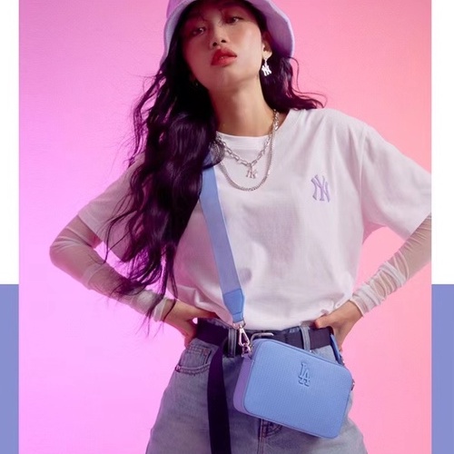 Túi đeo chéo Mlb đựng máy ảnh họa tiết chữ thời trang Hàn Quốc cho nam nữ 21