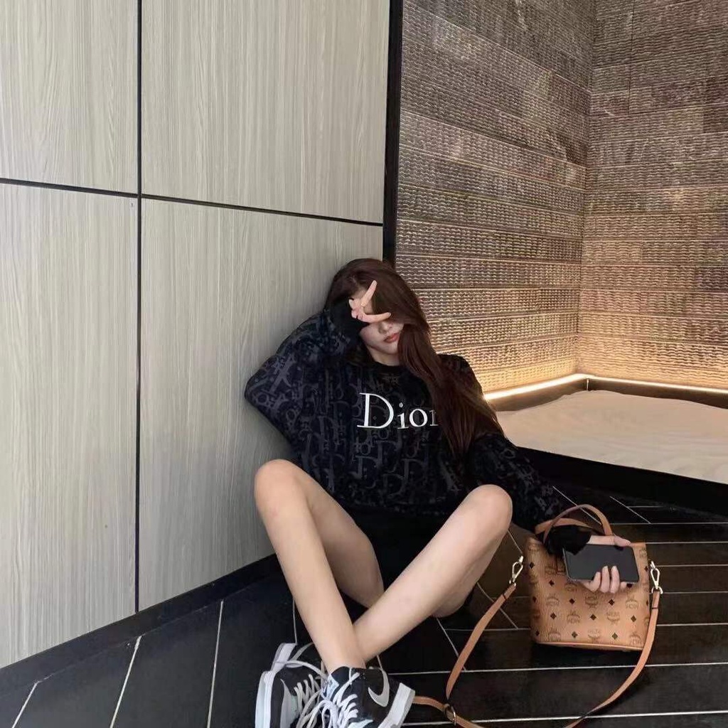 Áo Nỉ Dáng Rộng Vừa Vặn Thời Trang Xuân Thu Phong Cách Mới 2021 Cho Nữ