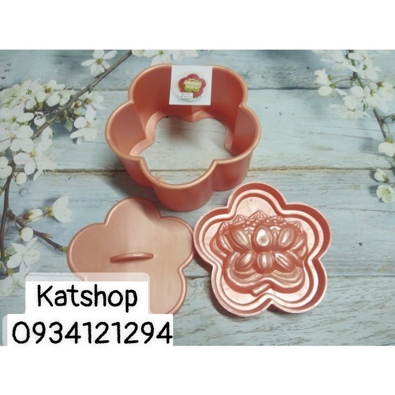 Khuôn làm xôi HOA CÚC nổi size đại 16cm nhựa cứng bền đẹp