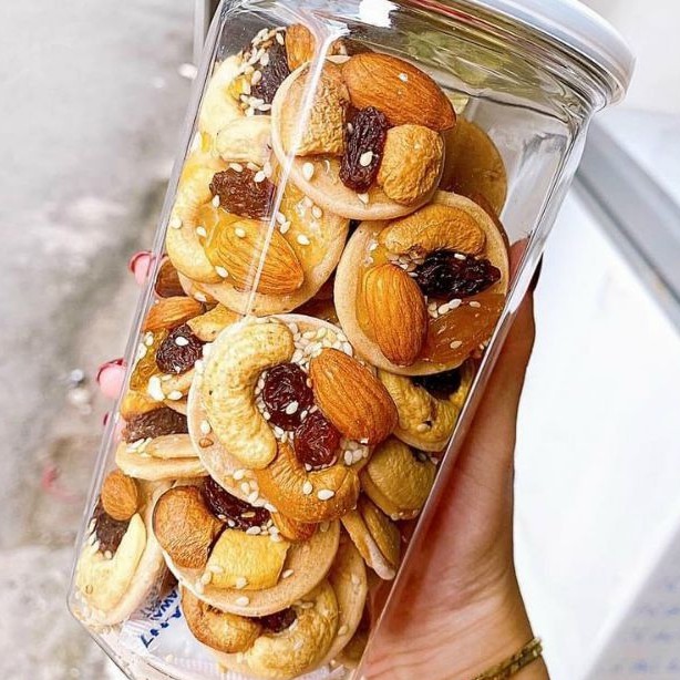 55 hủ 300gr Bánh Đồng Tiền mix thập cẩm