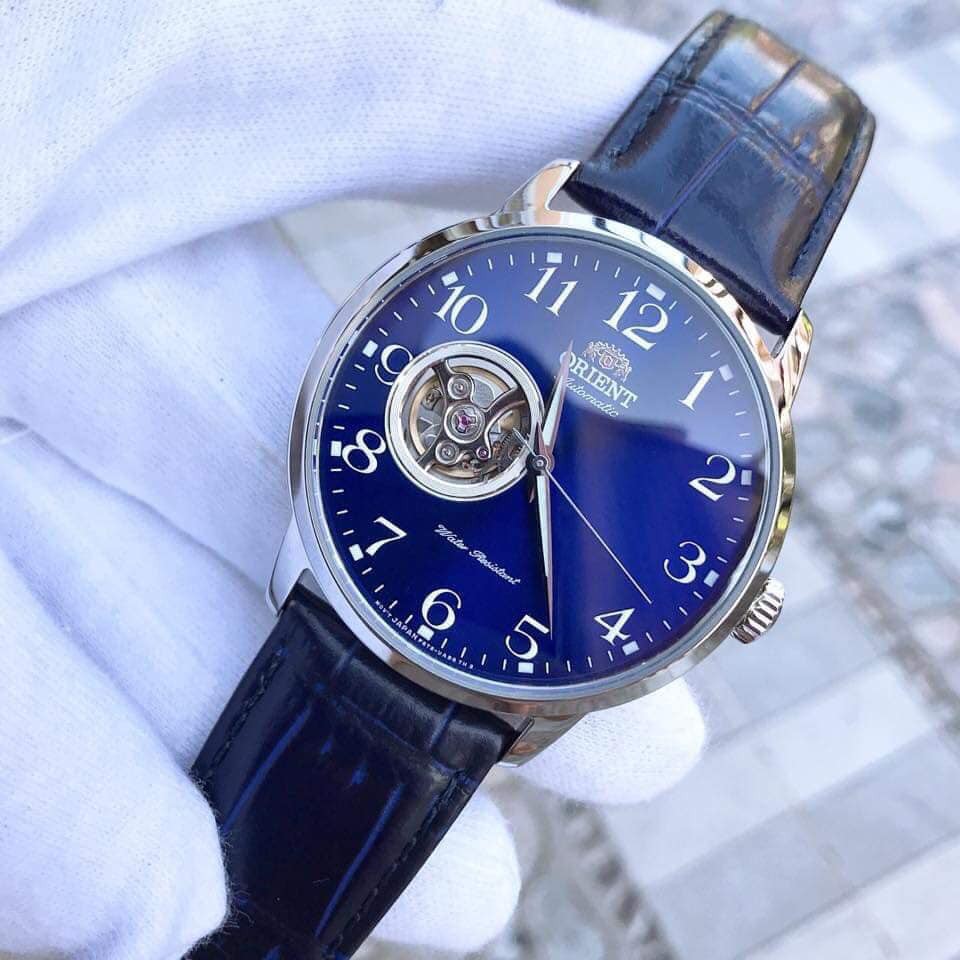 Đồng hồ nam Orient Automatic Open Heart RA-AG0011L10B - Vintage với mặt xanh và số học trò