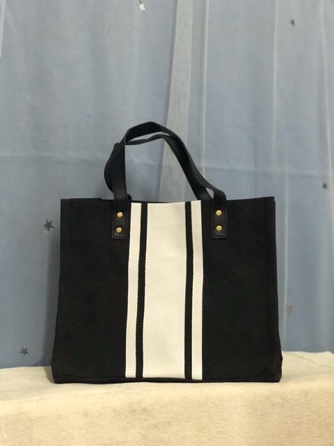 Túi cói thời trang có kèm dây đeo