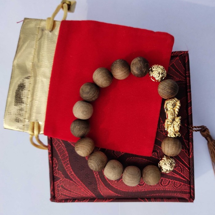 [SALE OFF] [Tặng Nhẫn] Vòng Ngọc Am xịn Tỳ Hưu, Hạt charm mạ vàng  hương thơm tự nhiên dành cho nam nữ | BigBuy360 - bigbuy360.vn