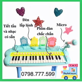 Đàn piano có ghế và micro cho bé