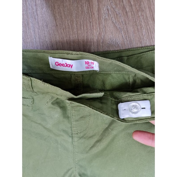 Quần short bé gái xuất dư ( Size 9-10y và 11-12y ) phom nhỏ
