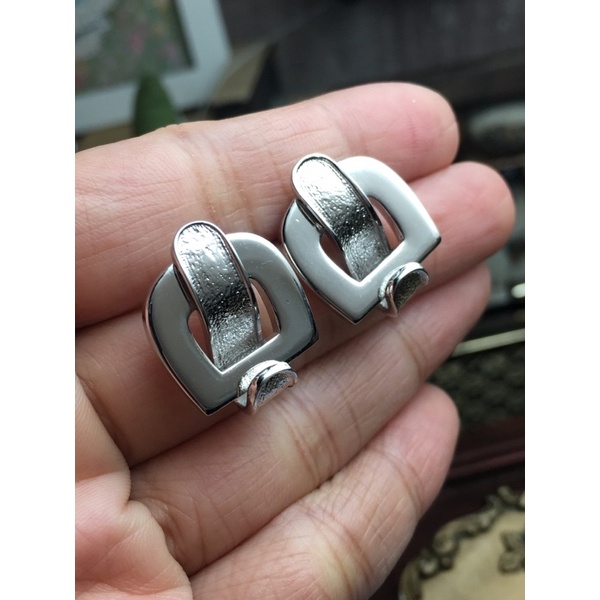 Bông tai xỏ vintage (vui lòng đọc kỹ tt mô tả)-chốt và chuôi bạc/thiết kế hình bảng thắt lưng