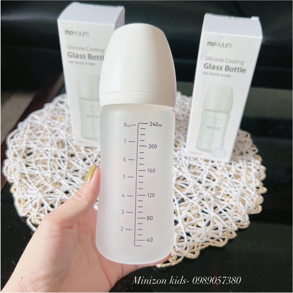 Bình sữa Moyuum thuỷ tinh tráng Silicone nội địa Hàn cao cấp 150ml/240ml