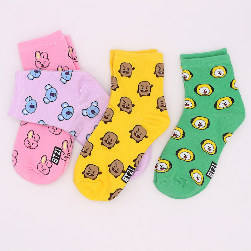 BTS BT21 Tất Cotton Cổ Cao In Hình Các Nhân Vật Bt21 Của Bts