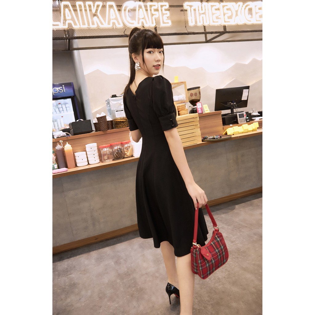 Đầm xòe ngắn tay cổ V tay bồng 20 AGAIN DEW0992 | BigBuy360 - bigbuy360.vn