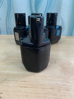 Pin hitachi 12v