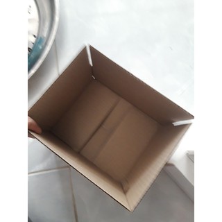 50 hộp 10.5x10.5x10.5 cm