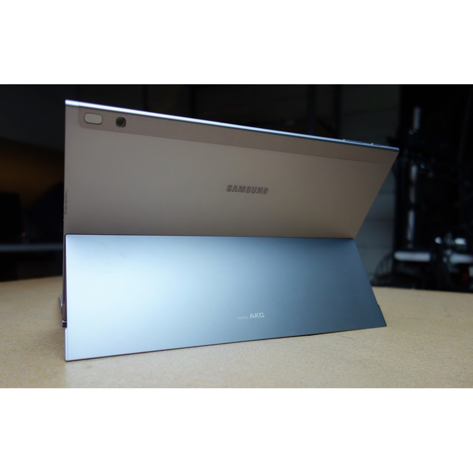 Máy Tính Bảng Samsung Galaxy Book 2 4/128GB 12'' Kèm  Bàn Phím Chính hãng  || HĐH Win 10 , 4G LTE || Tại PlayMobile