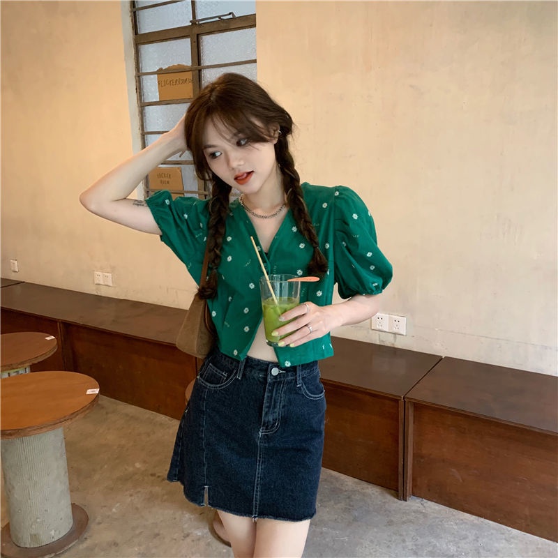 Áo kiểu IELGY cổ chữ V tay ngắn in họa tiết hoa cúc phong cách Hàn Quốc cổ điển thời trang cho nữ