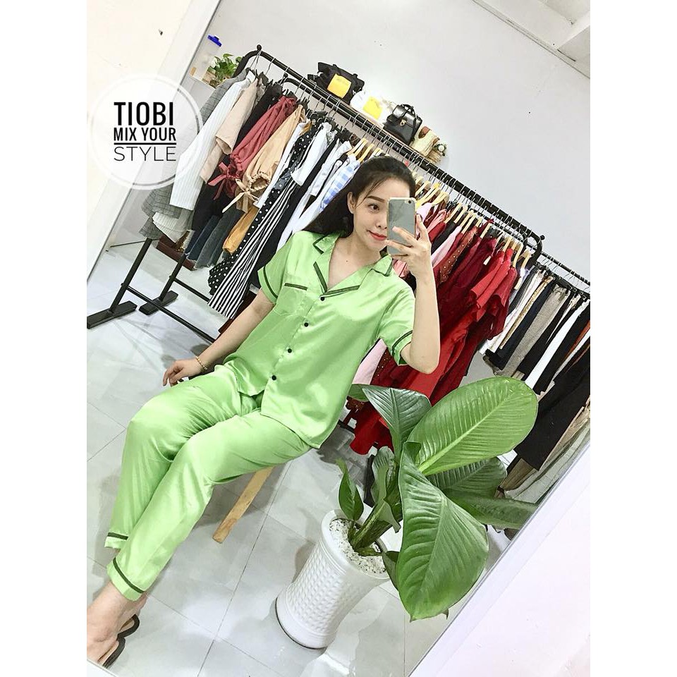 Pijama phí lụa phối viền