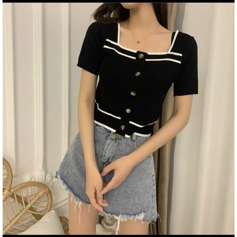Áo len mongterghi mỏng cộc tay viền cổ