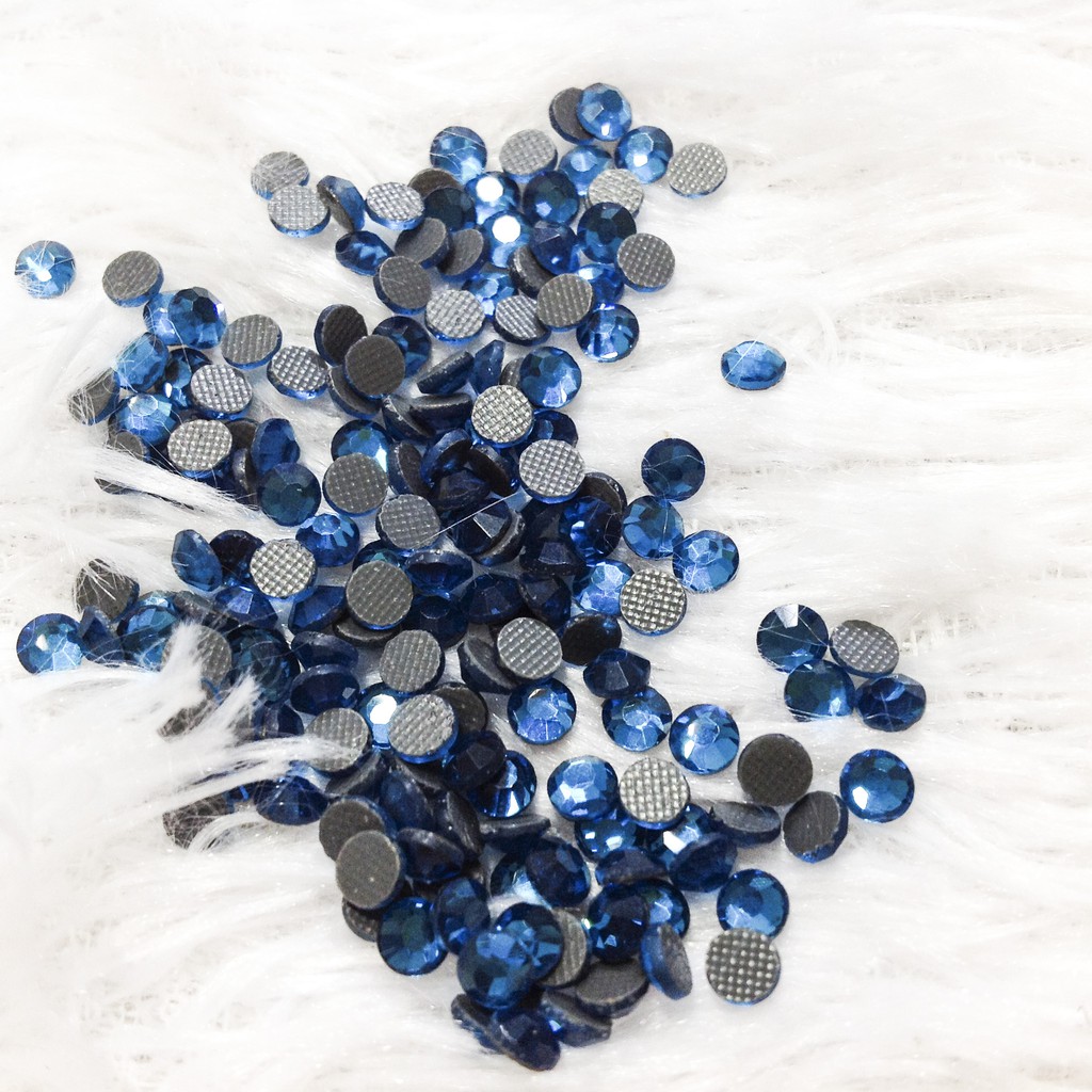 Đá xoàn ủi nhiều màu size 4mm sticker dán nhiệt gói 120 viên 4ly đính kết áo