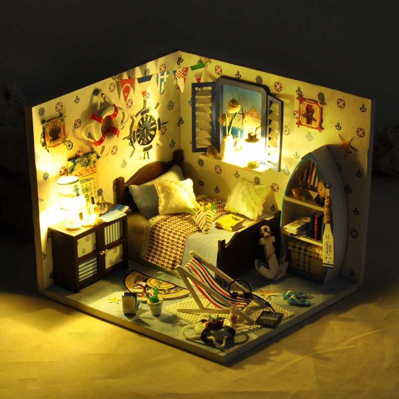 Mô hình nhà DIY Doll House Summer Sea Kèm Mica Chống bụi, Bộ dụng cụ và Keo dán