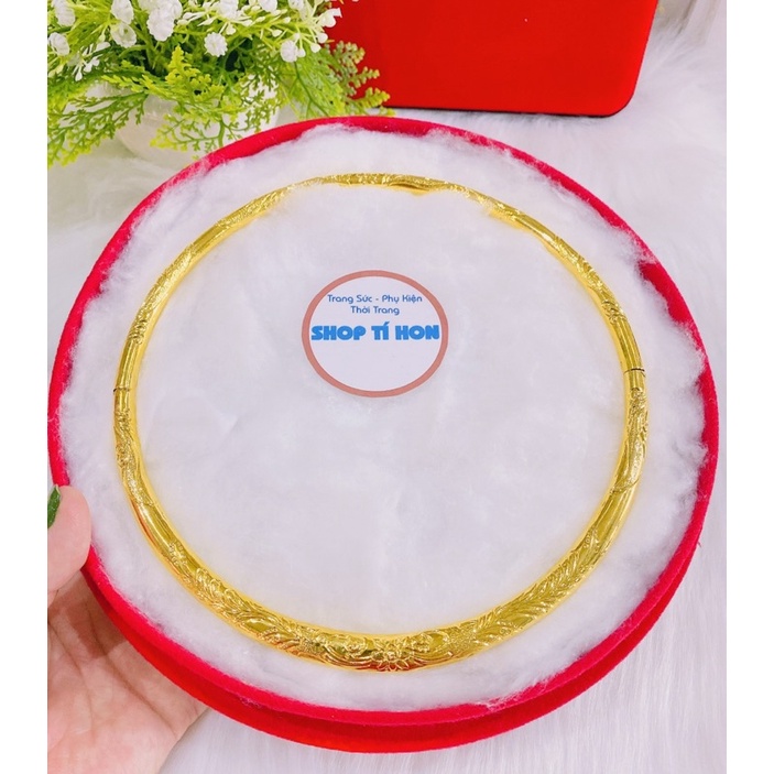 Kiềng cổ cưới bản dẹp chạm hoa văn dát vàng 24 cao cấp mẫu mới về