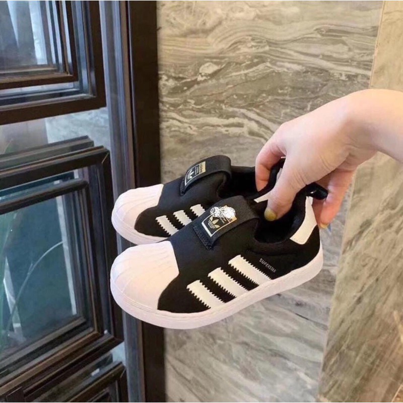 GIÀY THỂ THAO CHO BÉ