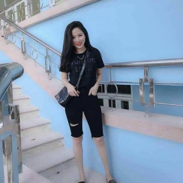 SHORT NGỐ ĐEN TRẮNG CO GIÃN MẠNH