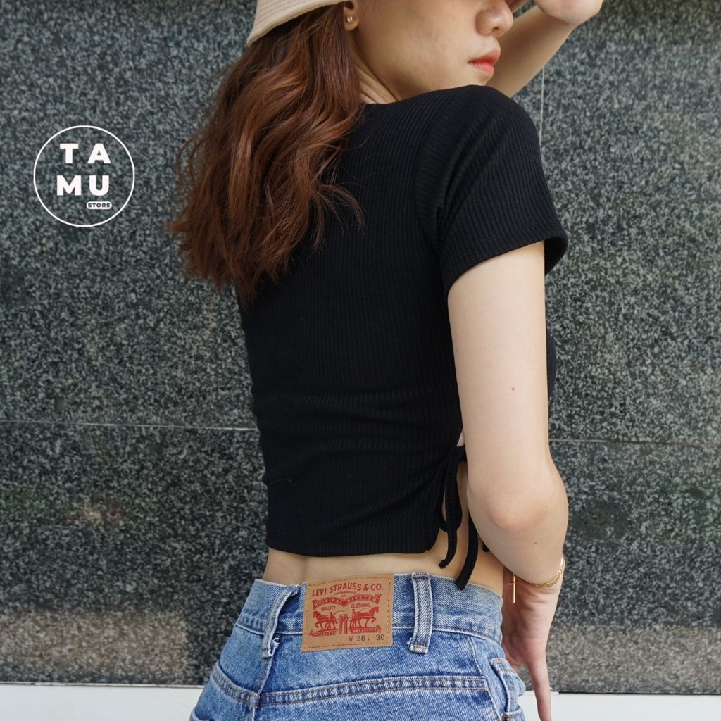 Áo croptop ôm tay ngắn kiểu dáng bộc dây chất vải thun gân dặn đen trắng cá tính sexy - CT03