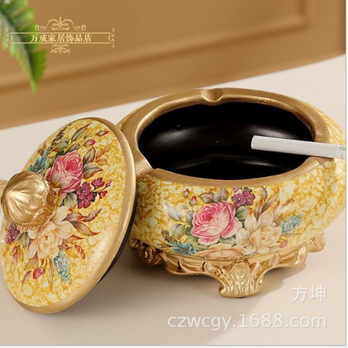 gạt tàn có nắp màu vàng