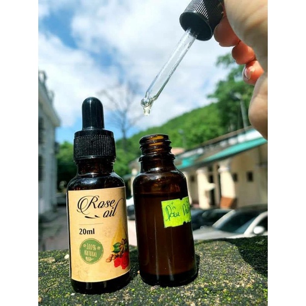 ROSE OIL 100% Natural giúp dưỡng ẩm da ,cung cấp dưỡng chất cho làn da của bạn. | BigBuy360 - bigbuy360.vn