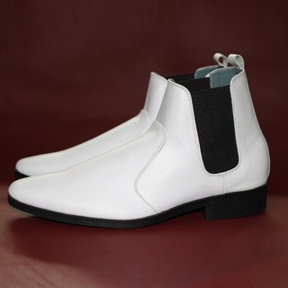 Giày boot nam da bò màu trắng .Bảo hành 12 tháng.Mã số: B151