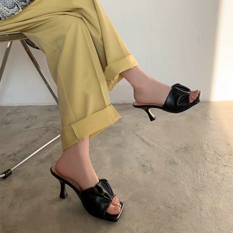Guốc quai nhún gót nhọn hot thu đông 2020 cao 7cm