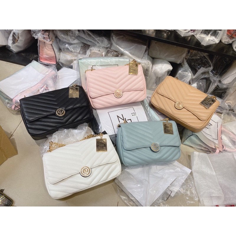 Túi LYN ISABEL L HANDBAGS đeo chéo khoá tròn size 25