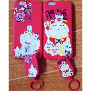 Ốp lưng iPhone 6/6s ốp tết mèo thần tài có móc khóa xỏ ngón tay cao cấp