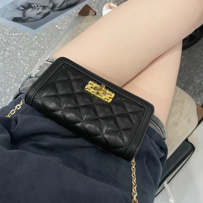 Túi Ví Đeo Chéo Nữ Khoá Xoay Dây Xích