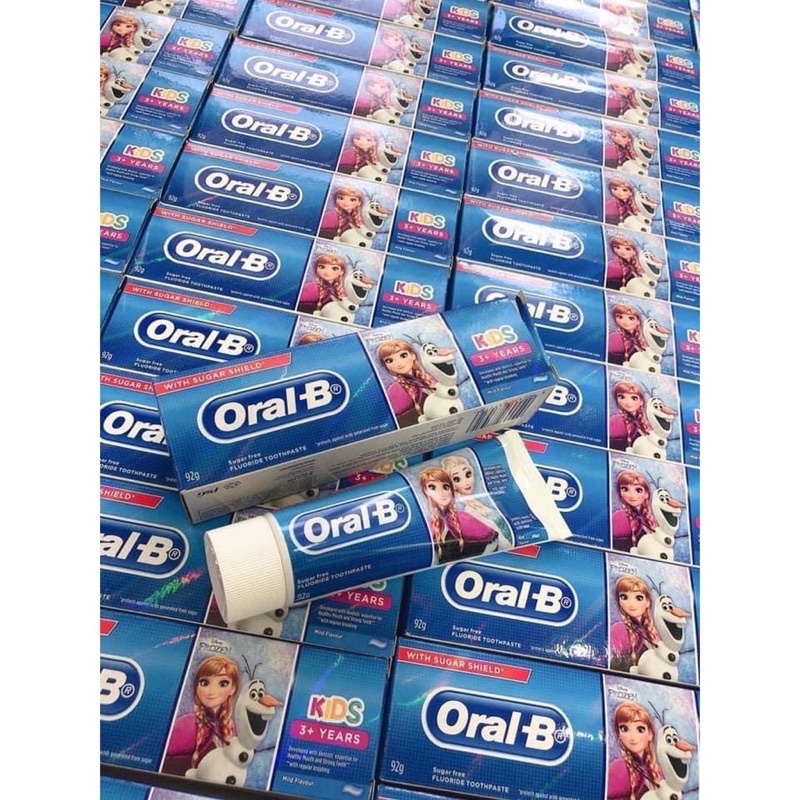 KEM ĐÁNH RĂNG ORAL-B KIDS 3+