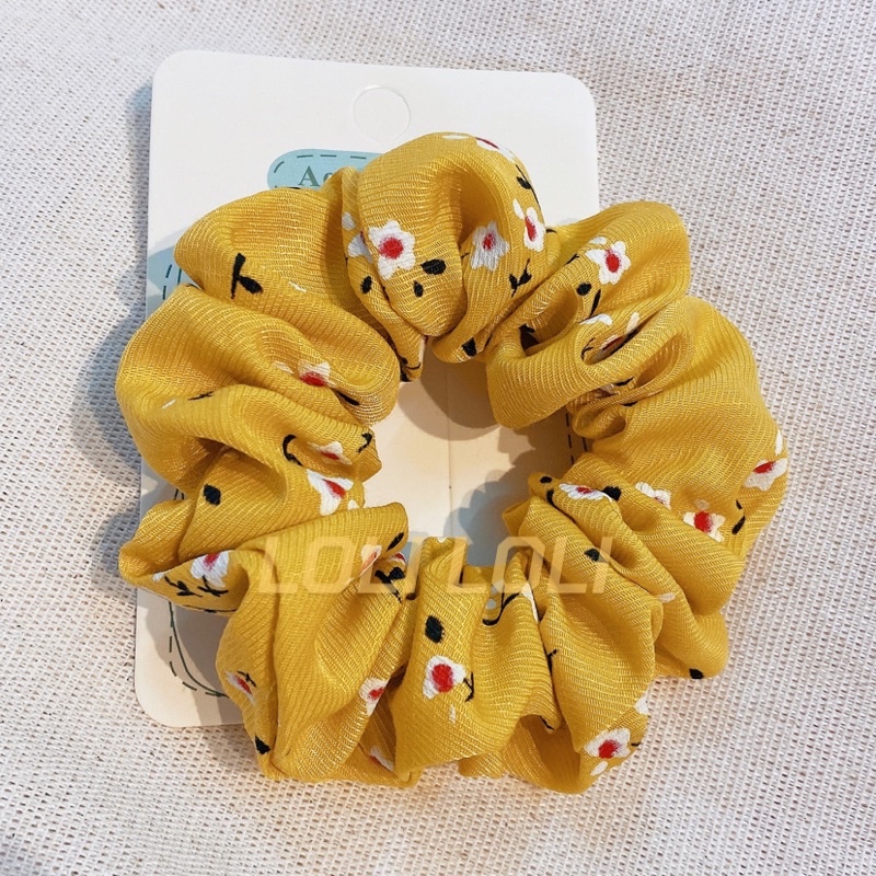Scrunchies cột tóc hoa nhí dễ thương. Buộc tóc hoa nhí 4 màu phun nổi Loli