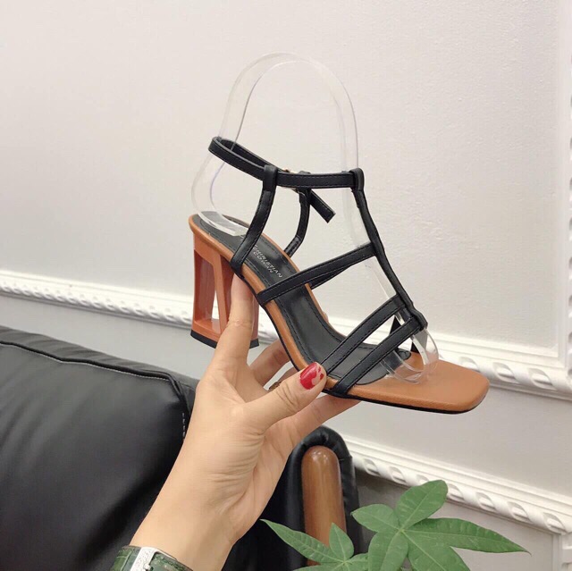 Giày cao gót sandal gót khoét đan dây vintage hàng đẹp (mẫu mới)