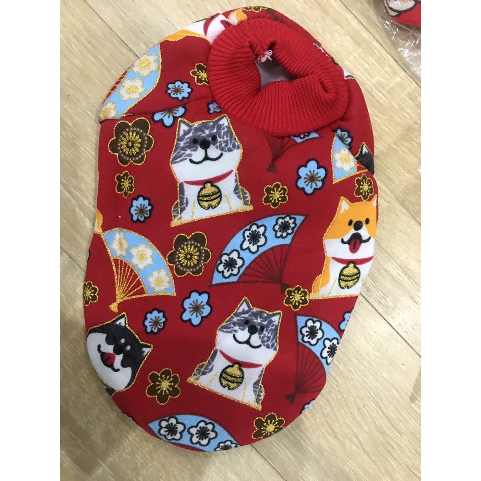 Áo nỉ đỏ chó thú cưng họa tiết chó và mèo