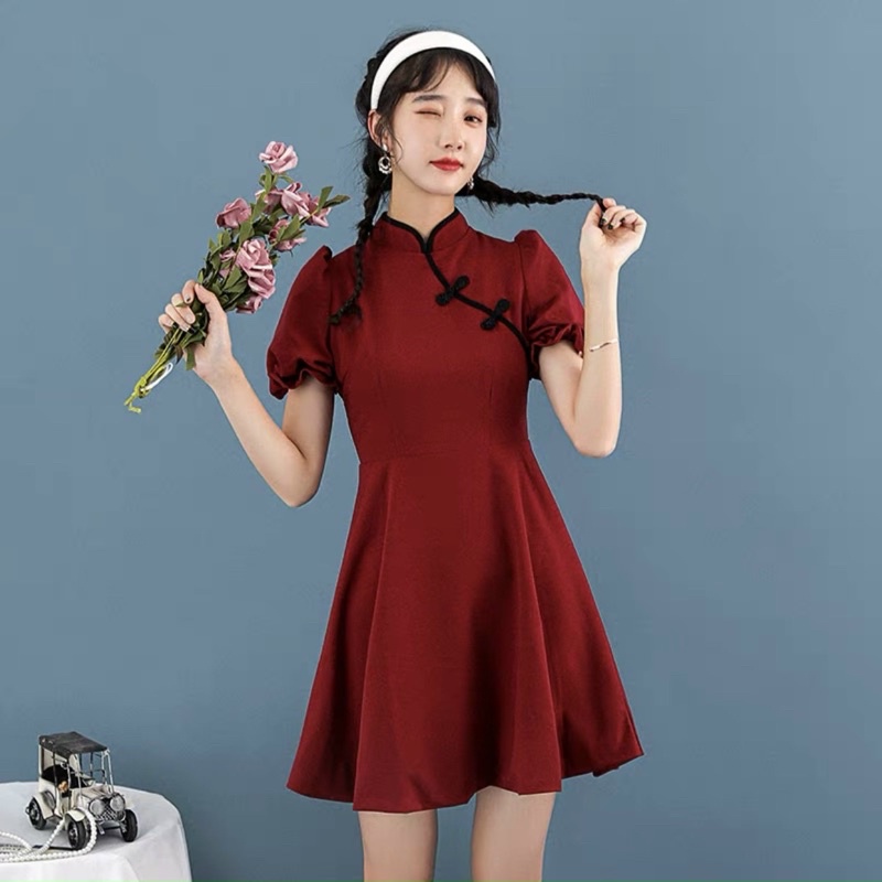 Đầm đỏ nút tàu