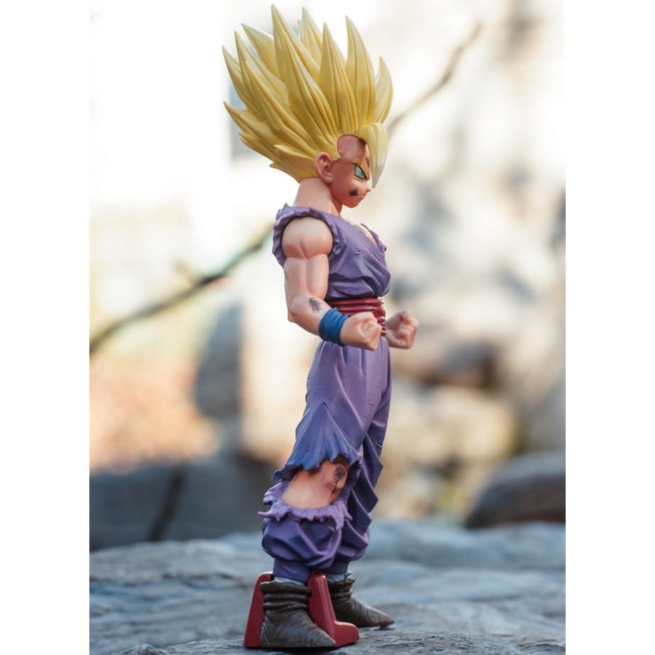 Mô hình đồ chơi nhân vật Son Gohan trong phim hoạt hình Dragon Ball