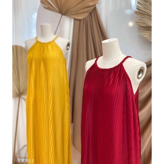 Đầm maxi dập ly cổ yếm