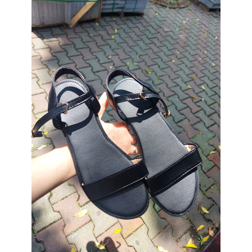 Giày Sandal Đế Bệt Xinh Xắn ( MÃ B18) kèm hình và video thật