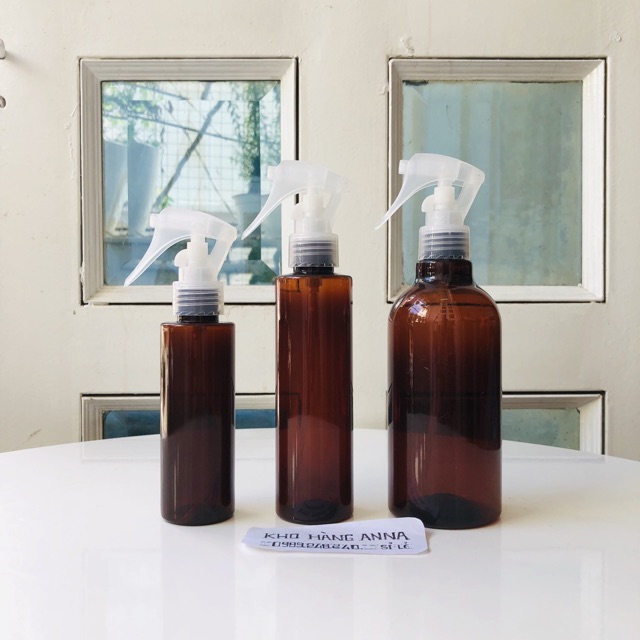 Chai lọ 100ml / 150ml màu nâu, trong suốt chiết mỹ phẩm- chai pet nhựa xịt sương/ xịt giọt/ nắp nhôm/ nắp bật/ xịt kính