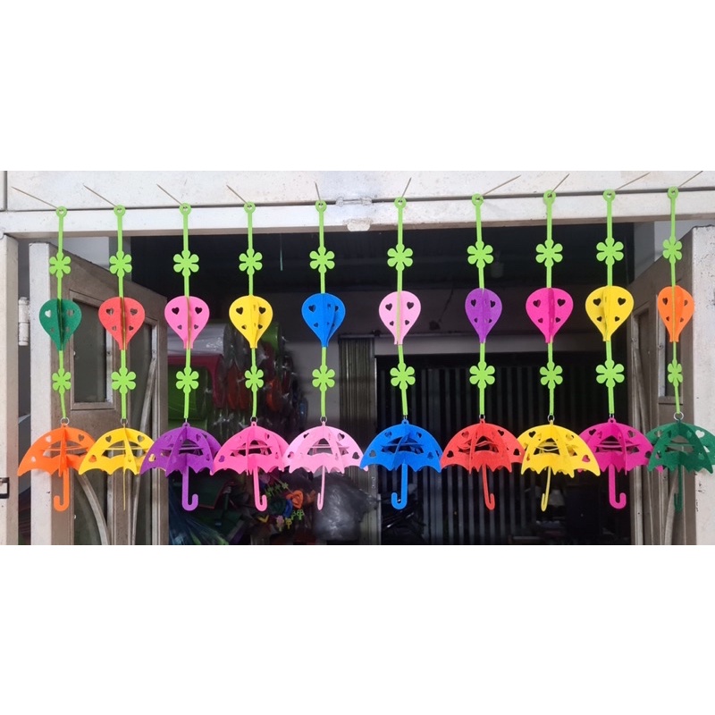 Rèm nỉ thủ công  trang trí mầm non 10 dây