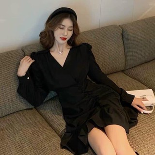 đầm cổ v đuôi cá