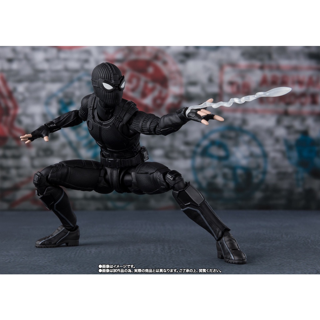 Mô Hình Spider Man Black Stealth Suit Marvel Far From Home SHF Có Khớp