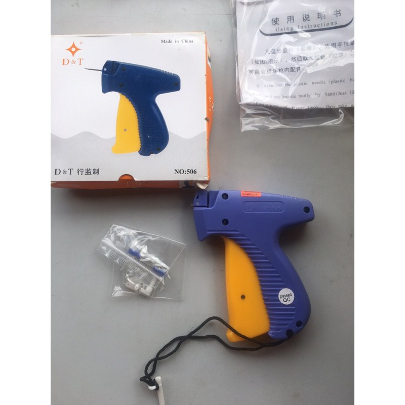 Dụng cụ bắn mạc lên quần áo D&amp;T 506