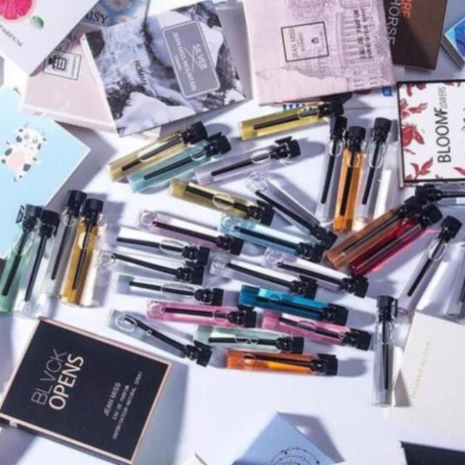 Nước hoa bỏ túi Magic789 hương hoa hồng thơm mát 2g | BigBuy360 - bigbuy360.vn