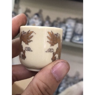 Chén Lẻ Mầu Xanh Và Vàng