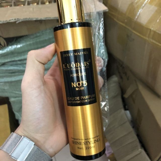 Xịt Dưỡng Tóc No5