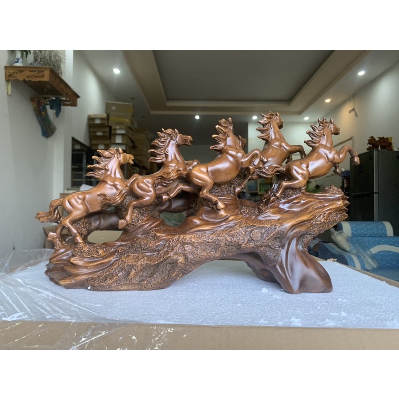 TƯỢNG GỖ BÁT MÃ TRUY PHONG