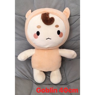 Gấu bông đội nón.